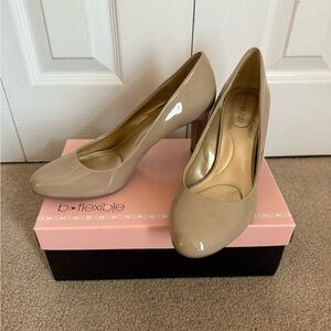 Bandolino Nude Patent Heels